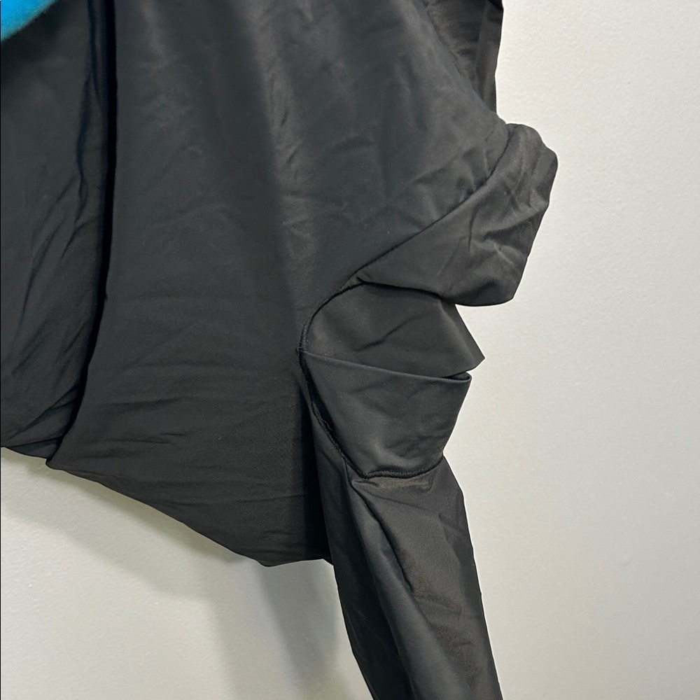SKIMS black Bodysuit deep plunge shapewear - Picture 5 of 5